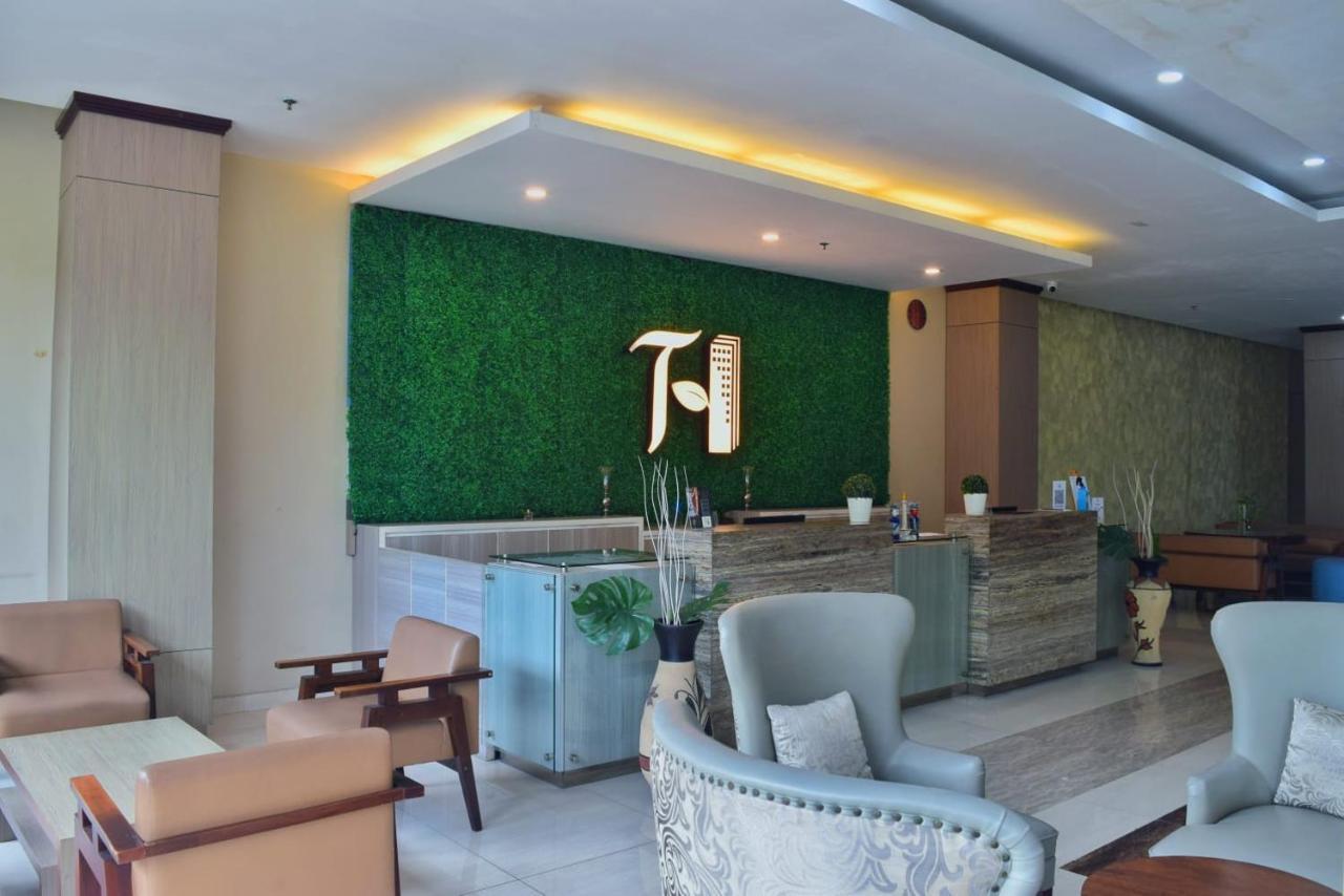 Terraz Tree Hotel Jakarta Kültér fotó