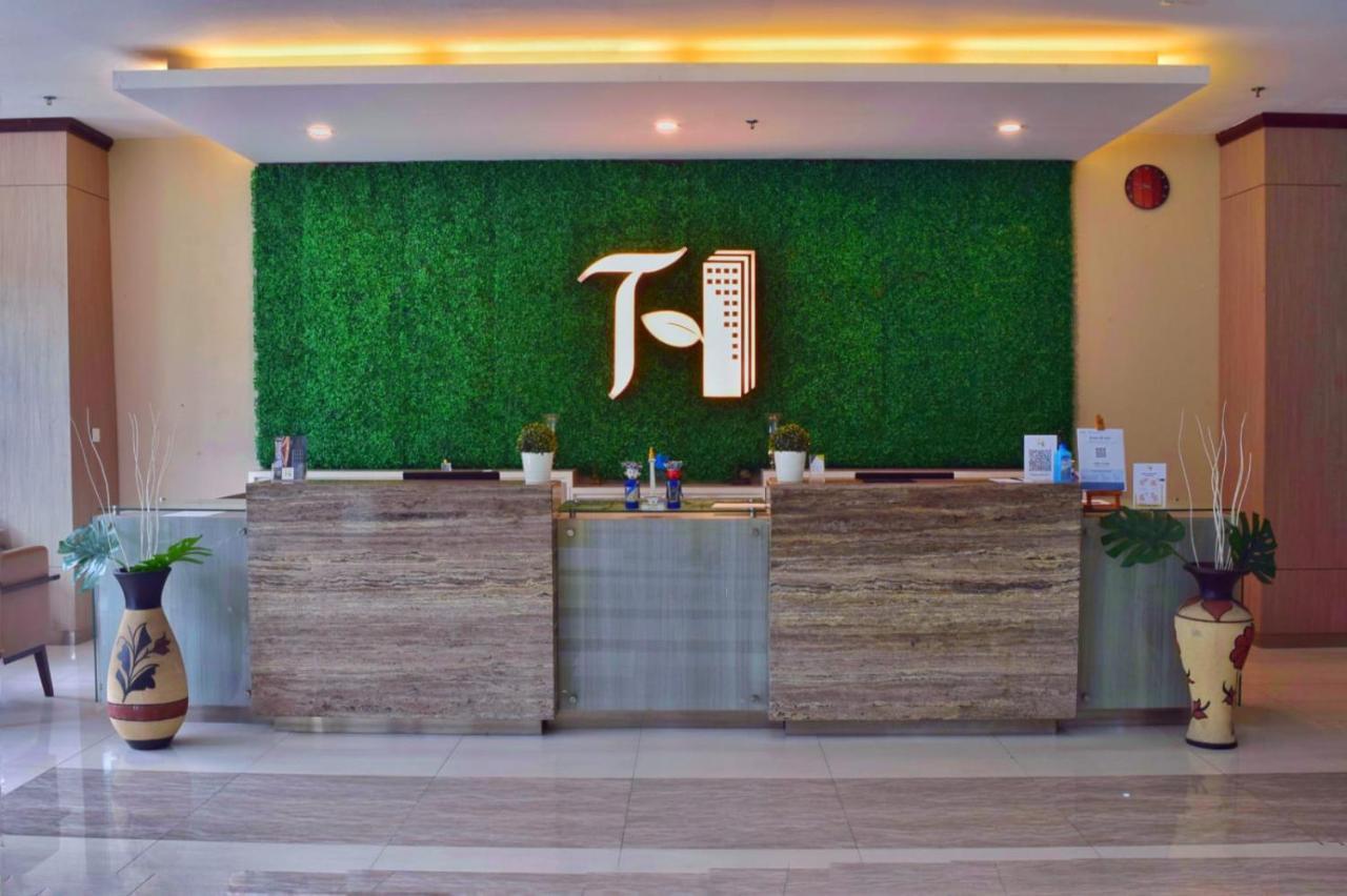 Terraz Tree Hotel Jakarta Kültér fotó