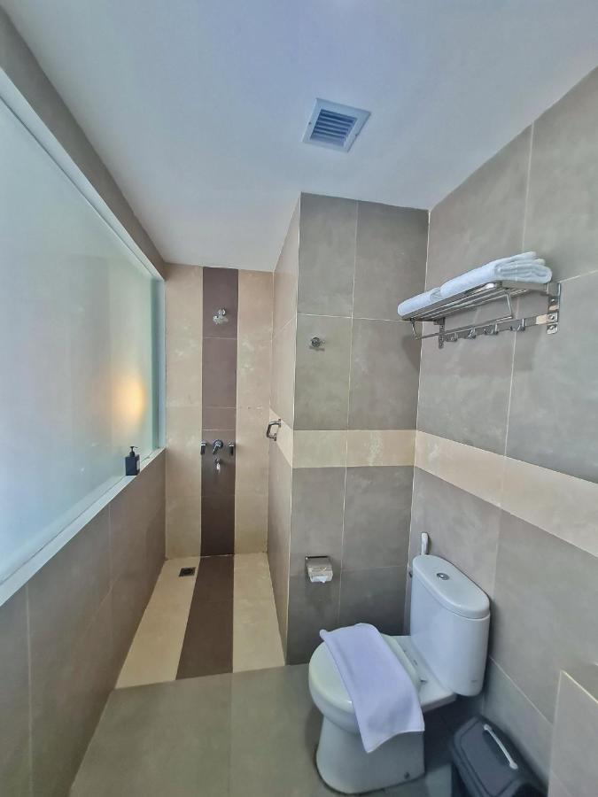 Terraz Tree Hotel Jakarta Kültér fotó