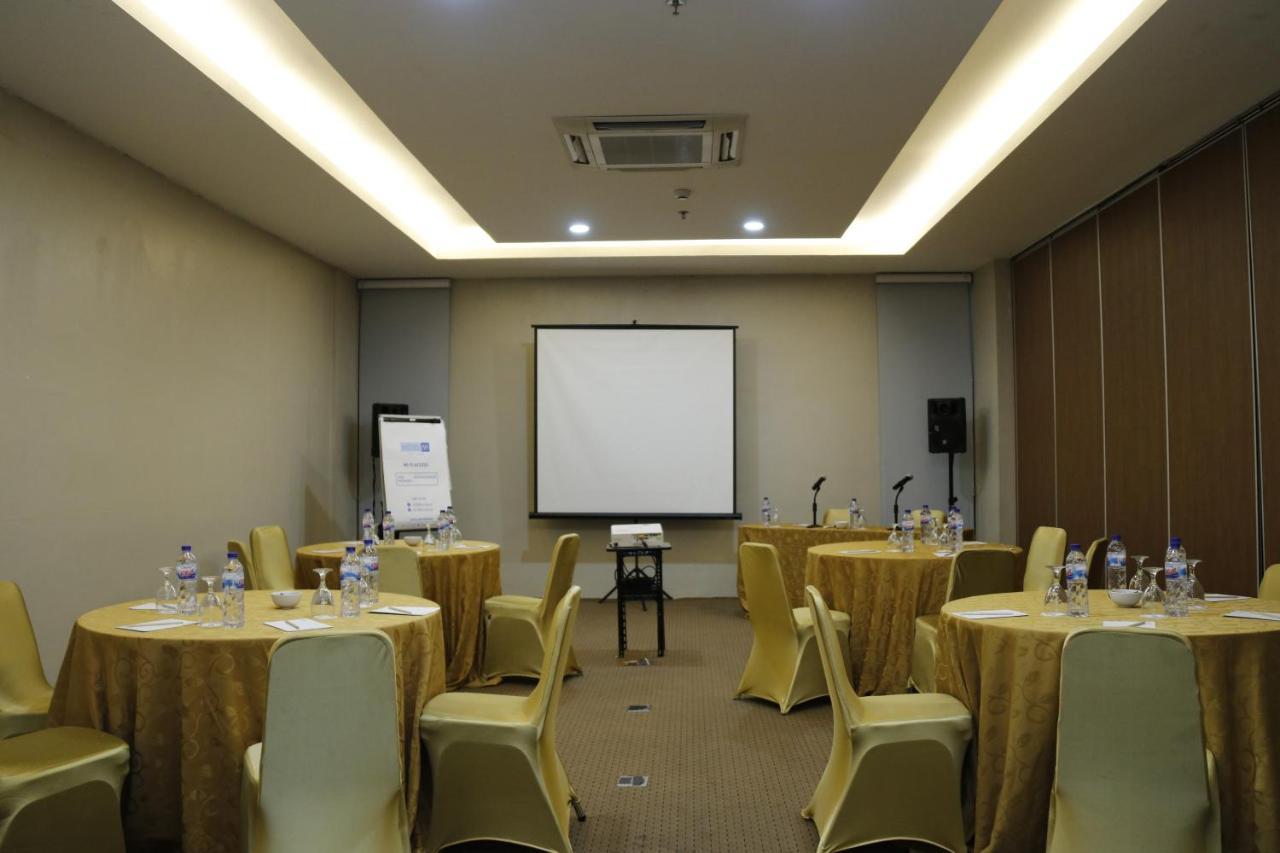Terraz Tree Hotel Jakarta Kültér fotó