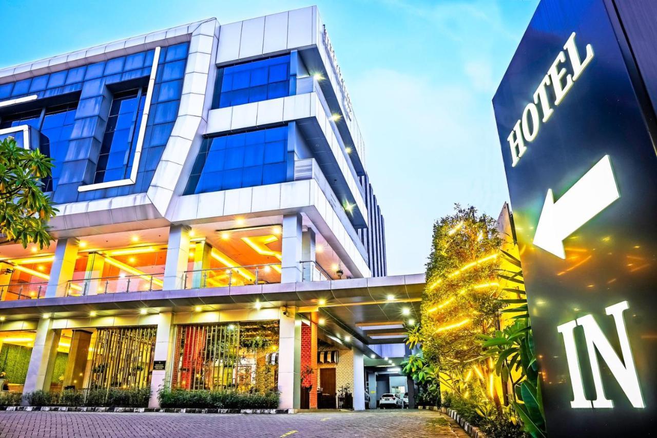 Terraz Tree Hotel Jakarta Kültér fotó